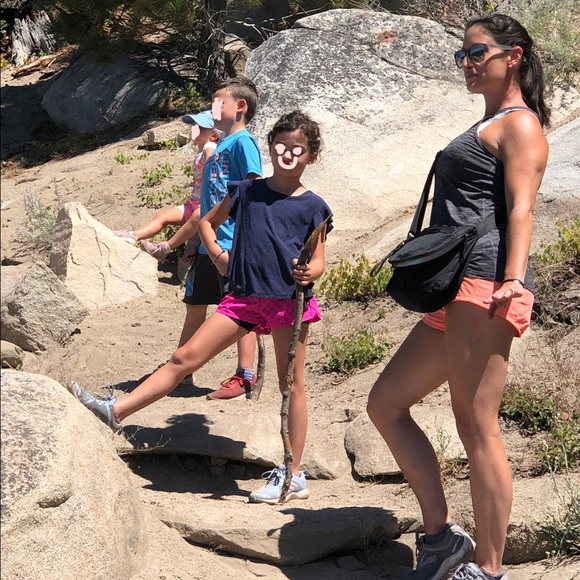 Meet your Posher, Trish - Picture 1 of 1